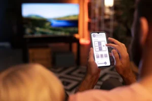 How to cast from phone to smart tv